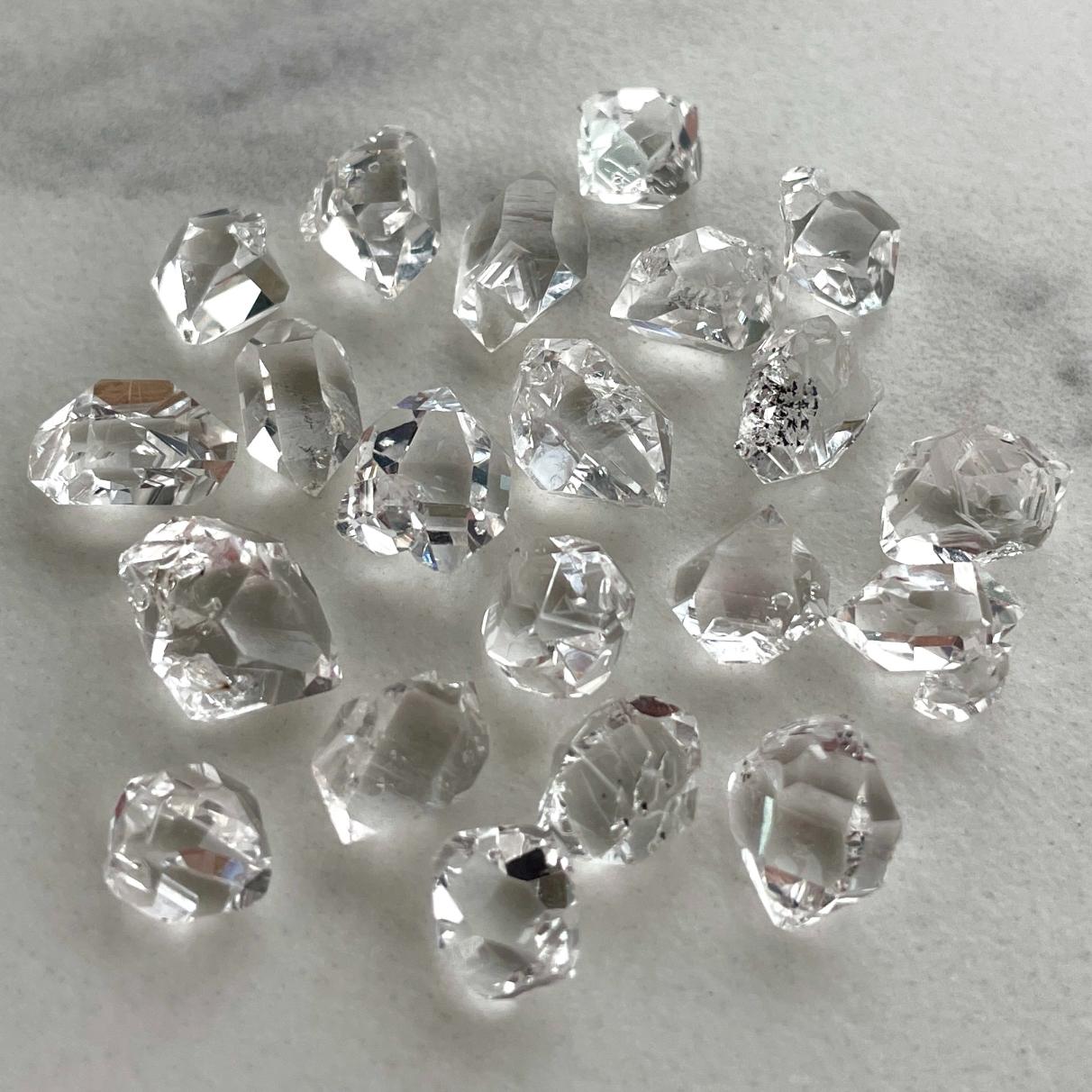 Herkimer Diamond AAA ~ 1pc SML Herkimer Diamond AAA ~ 1pc SML